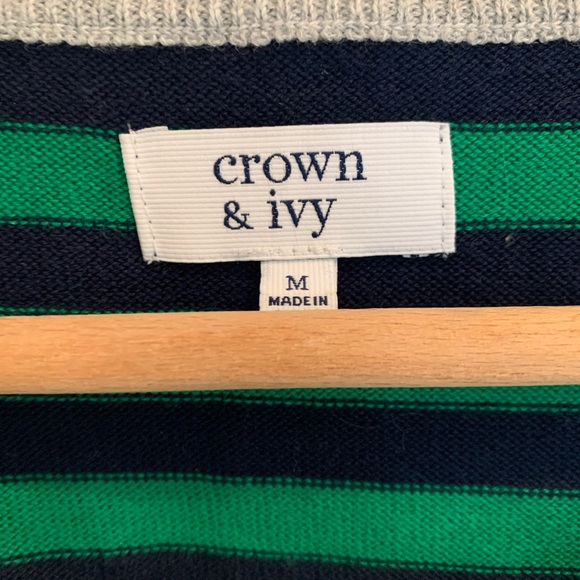 EUC lightweight Crown & Ivy Happy sweater M - Picture 2 of 6